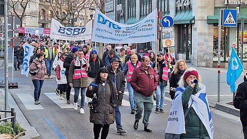 Teilnehmerinnen und Teilnehmer der Demonstration