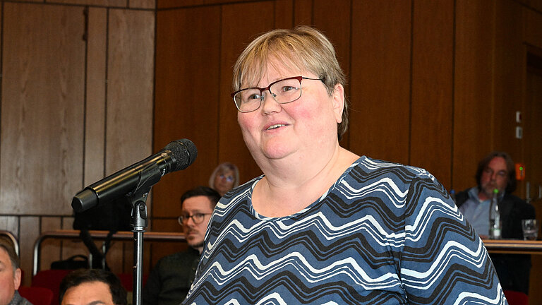 Delegierte am Mikrofon